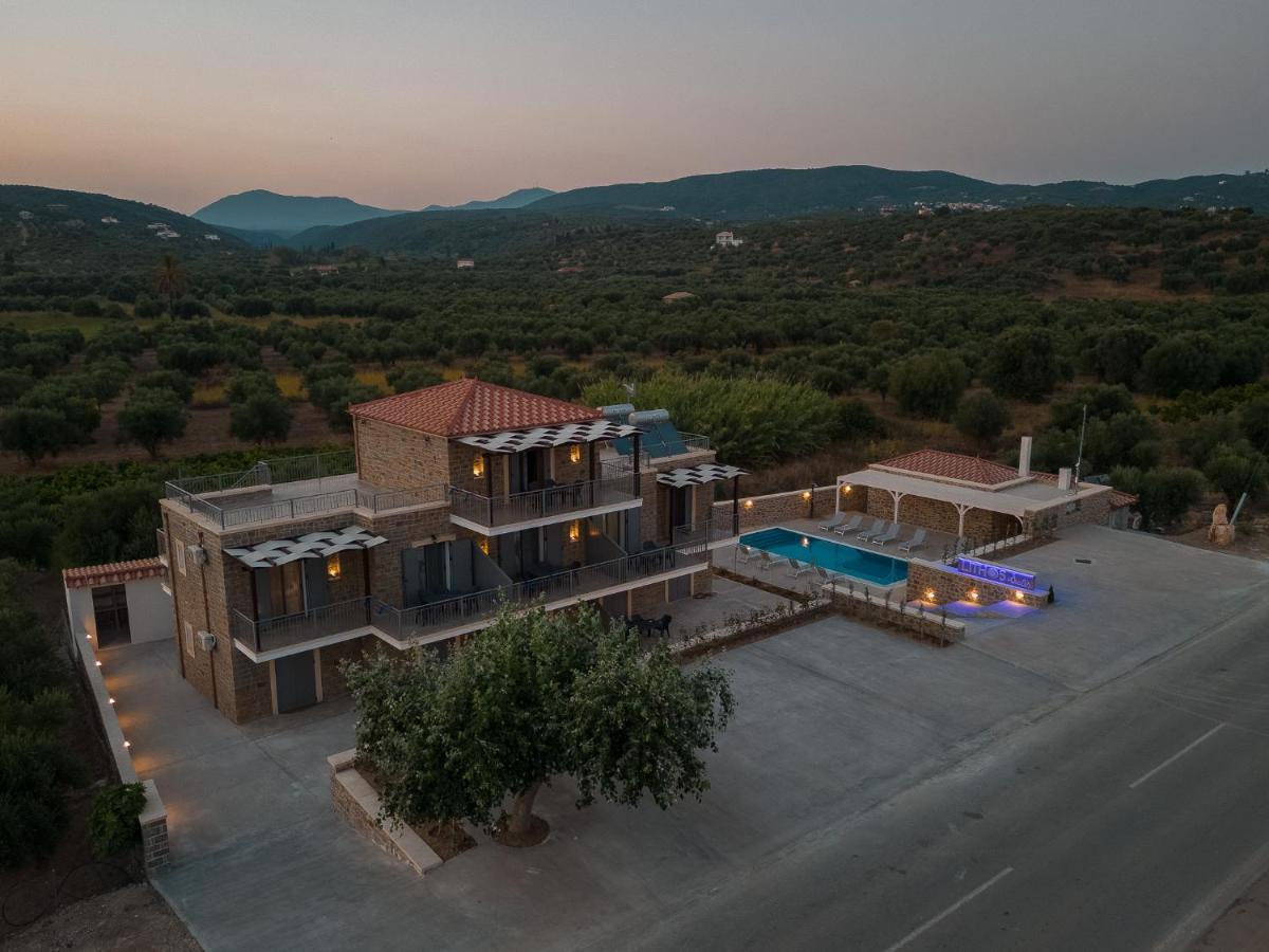 Lithos Suites Финикунда Экстерьер фото