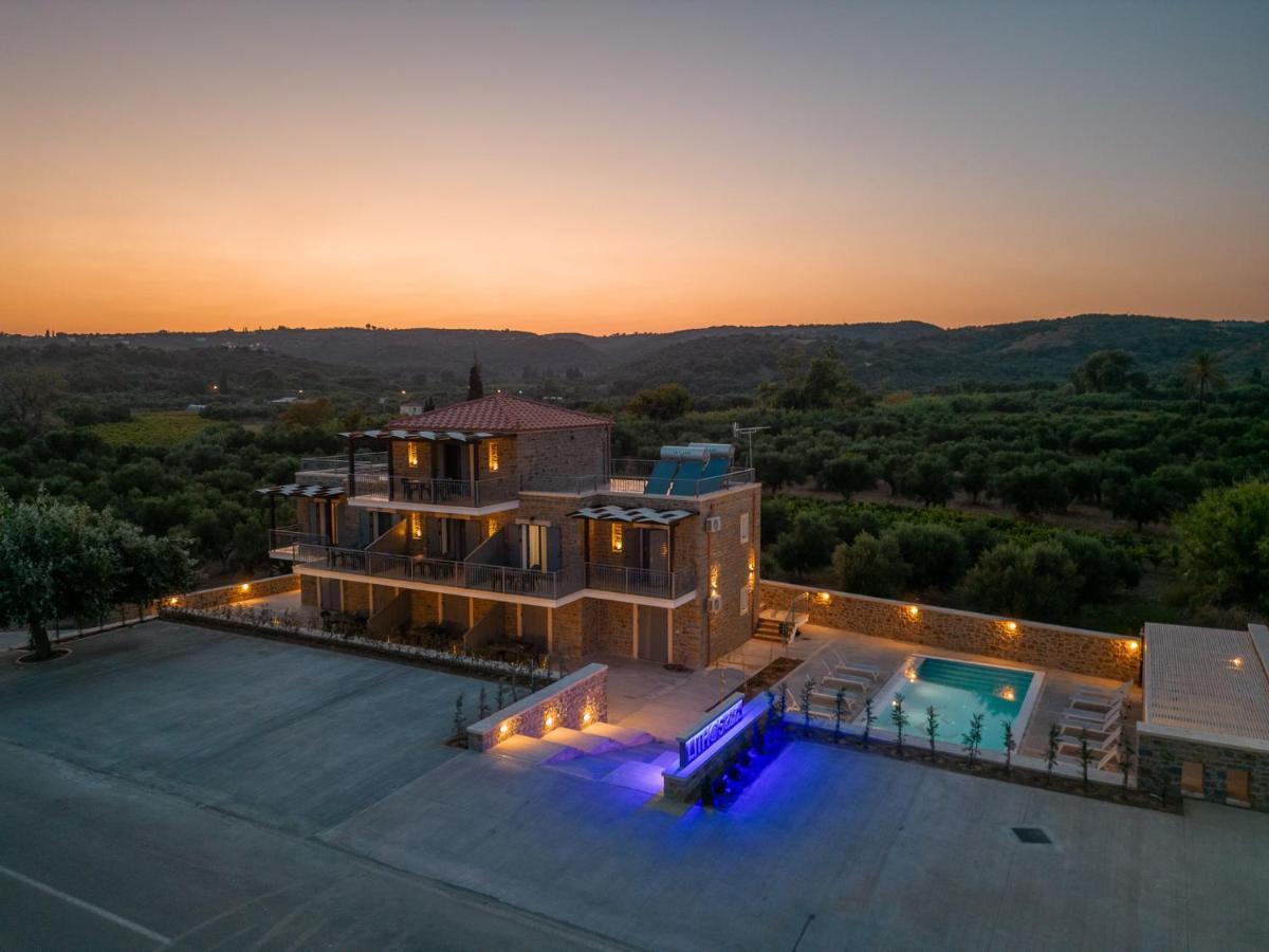 Lithos Suites Финикунда Экстерьер фото