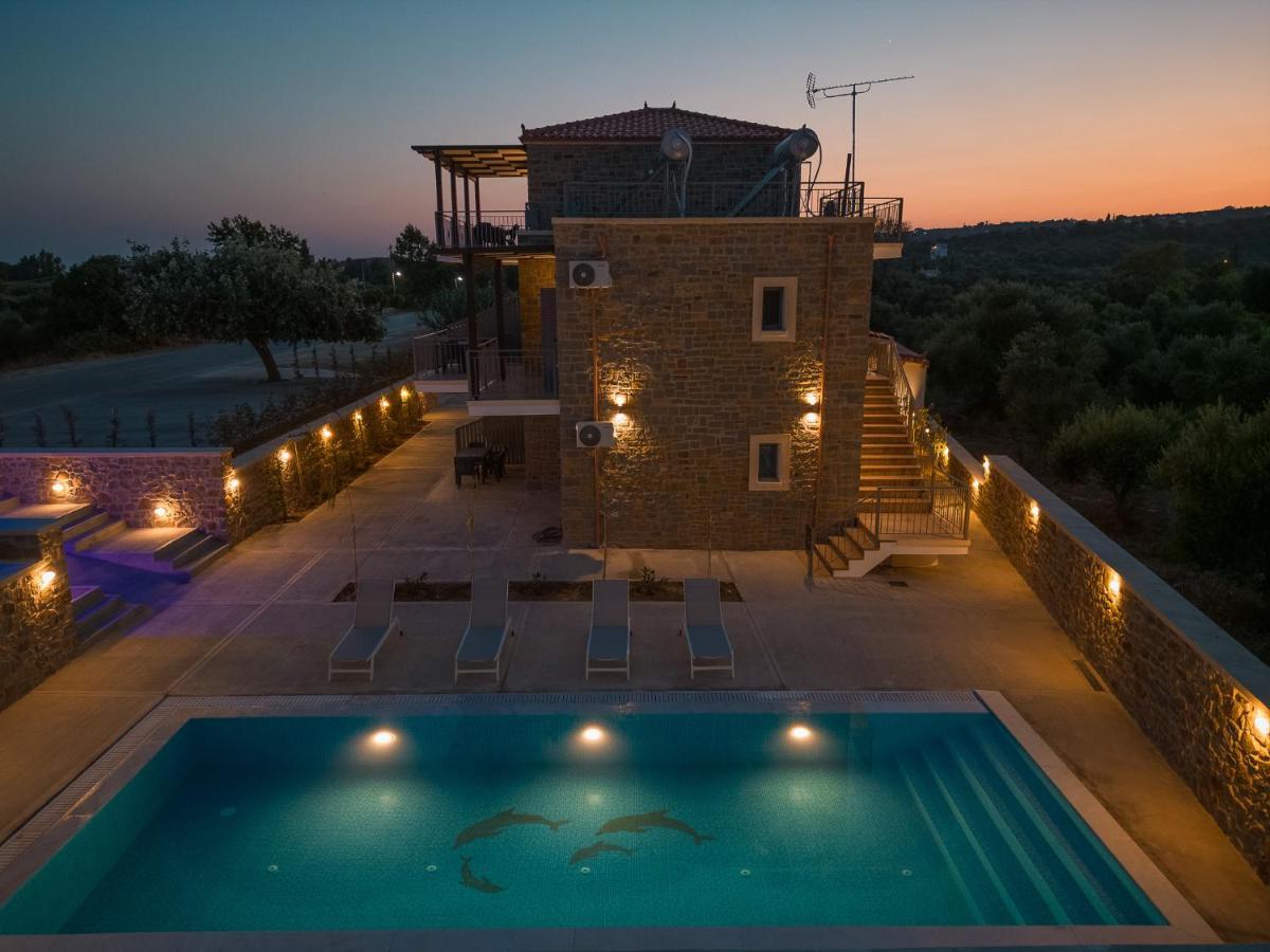 Lithos Suites Финикунда Экстерьер фото