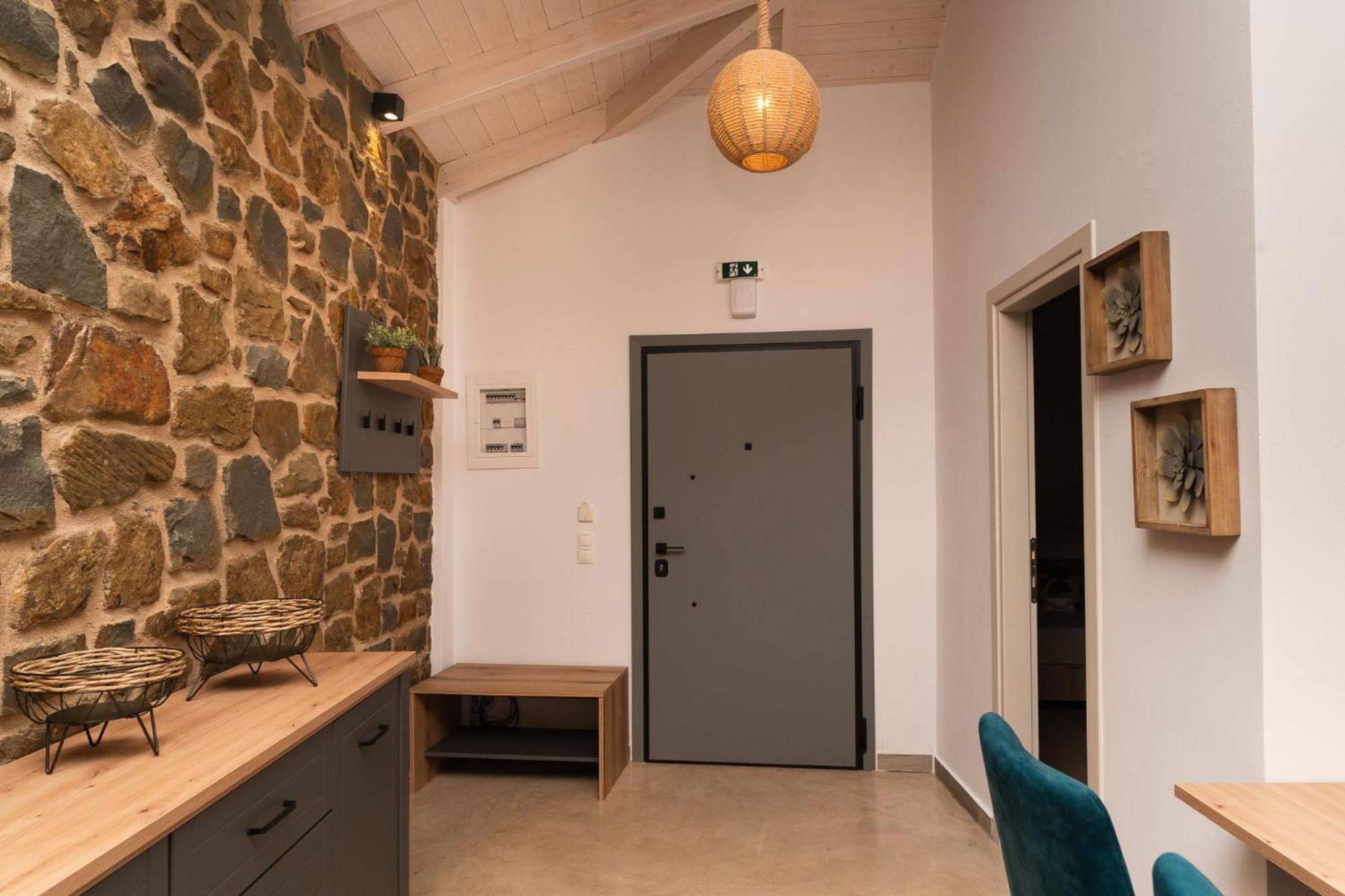 Lithos Suites Финикунда Экстерьер фото